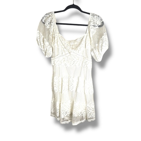 Free People Be Your Baby White Lace Mini Dress Size Medium Bridal Bachelorette - Picture 1 of 7